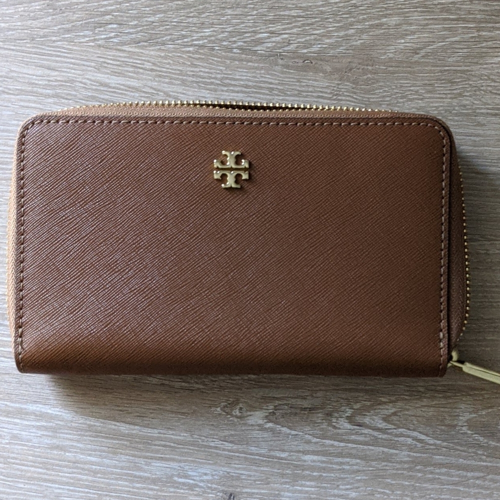 Tory Burch Continental Wallet
